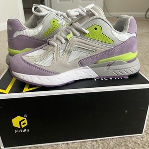 FitVille Women’s Shoe